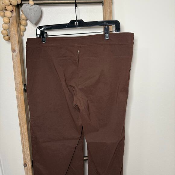 Prana Cropped Brown Nylon Pants Size Large - Picture 4 of 9